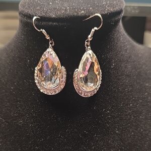 BUNDLE ANY 2, PAY ONE PRICE. Elegant Silver Teardrop Earrings